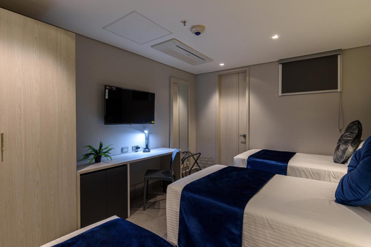 4 Sur Hotel Medellín Buitenkant foto