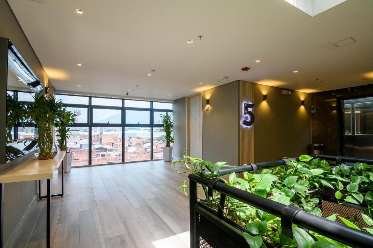 4 Sur Hotel Medellín Buitenkant foto
