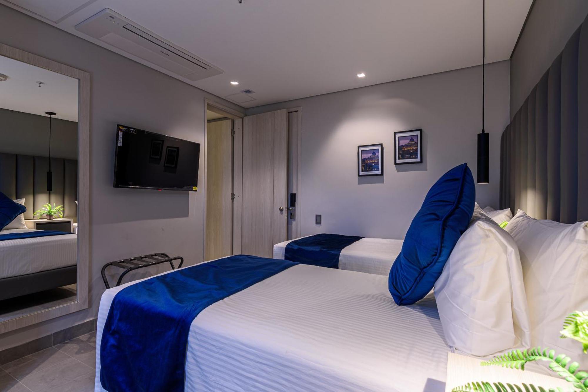 4 Sur Hotel Medellín Buitenkant foto