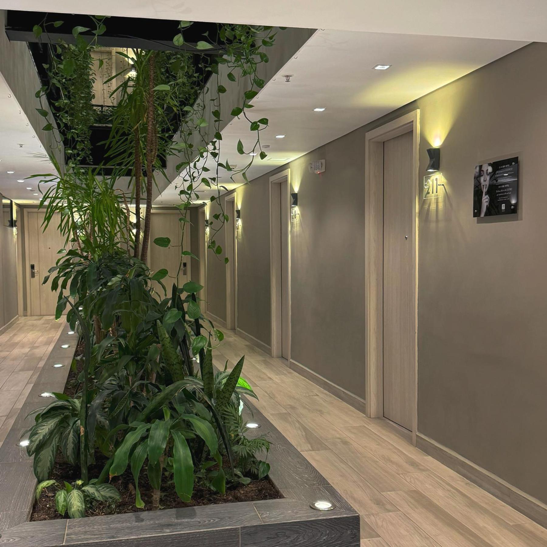 4 Sur Hotel Medellín Buitenkant foto