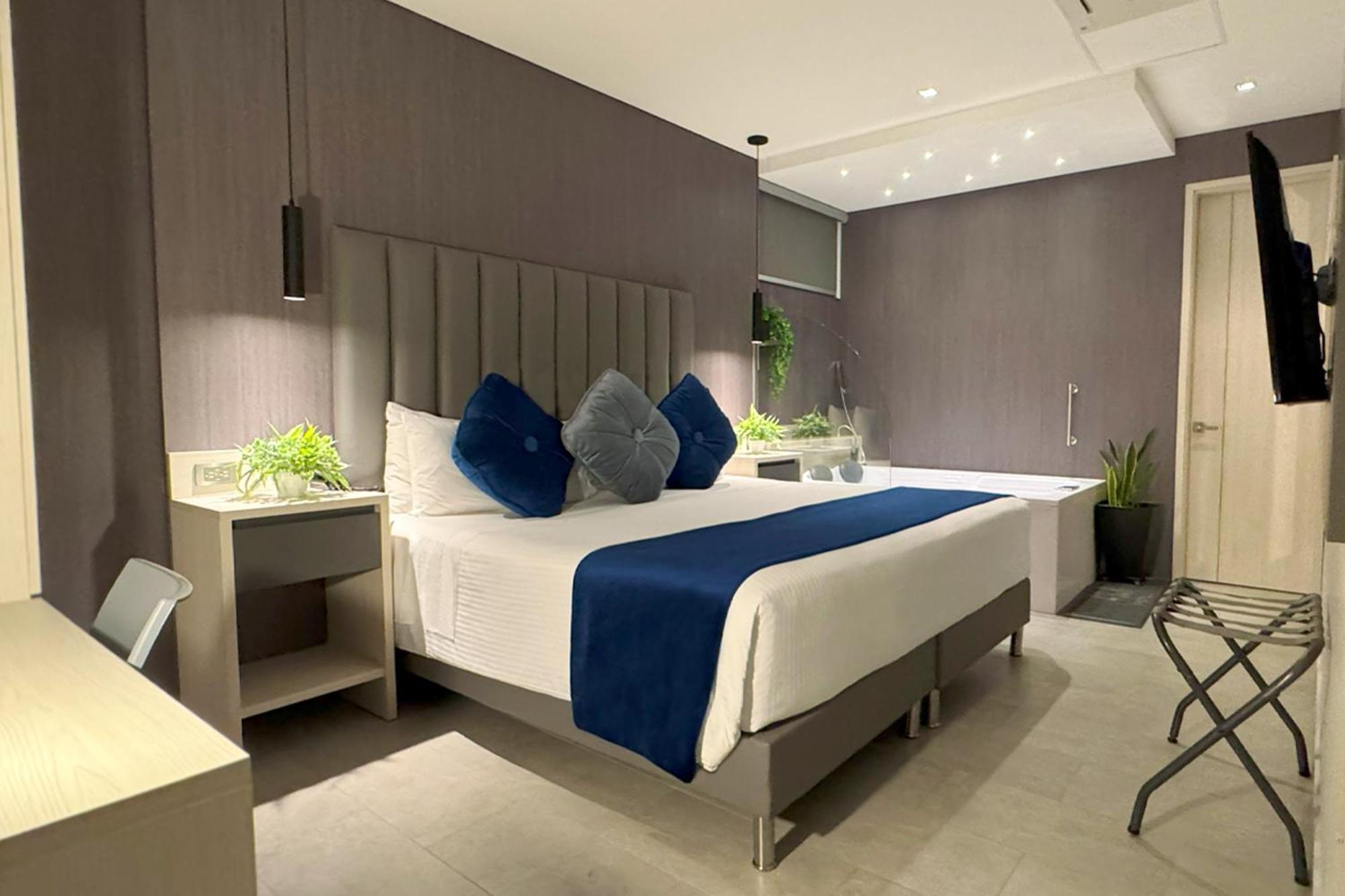 4 Sur Hotel Medellín Buitenkant foto